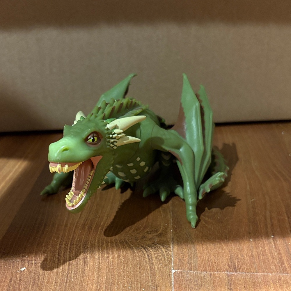 Game Of Thrones dragon Vinyl figure